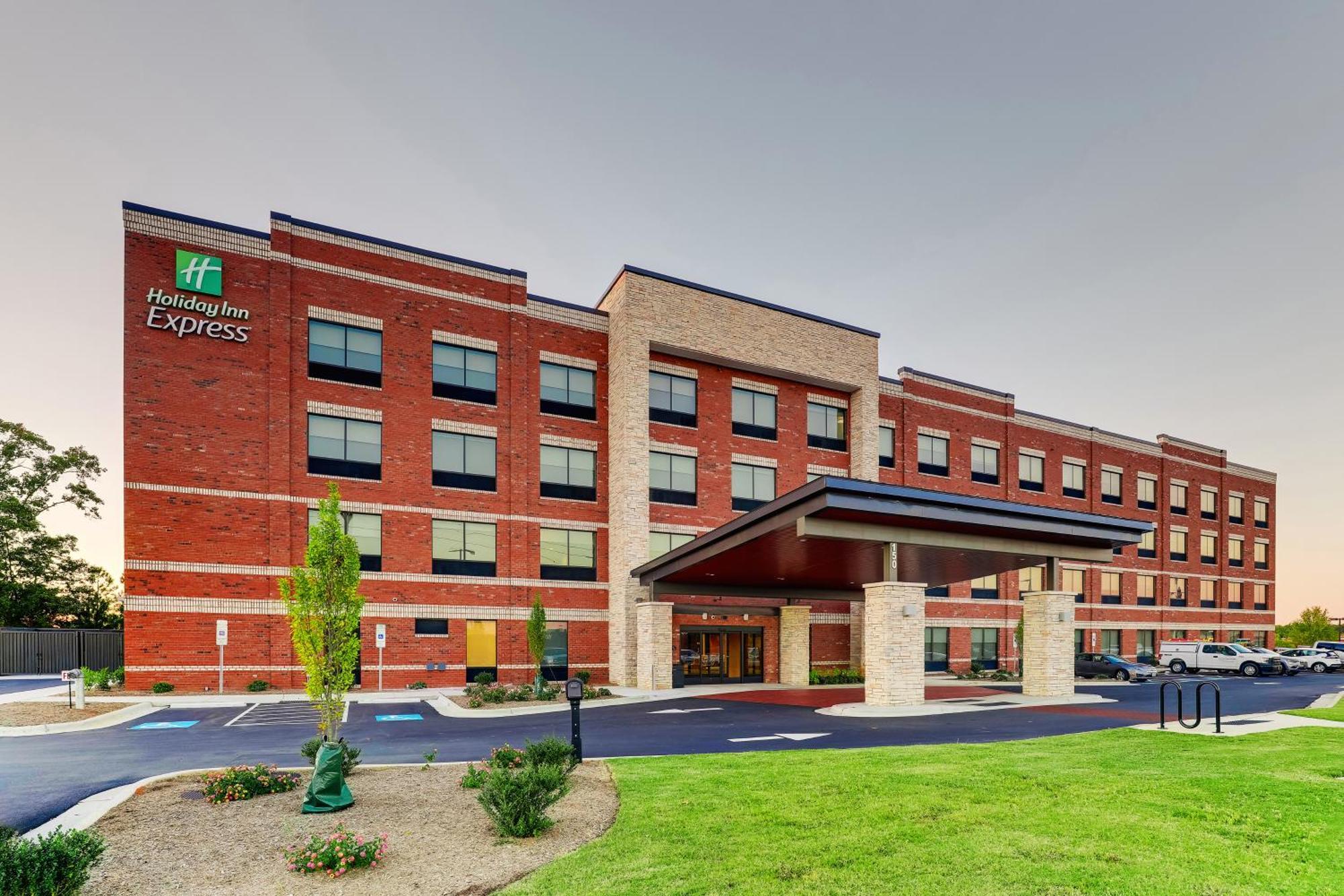 Holiday Inn Express Holly Springs - Raleigh Area By Ihg Exterior photo